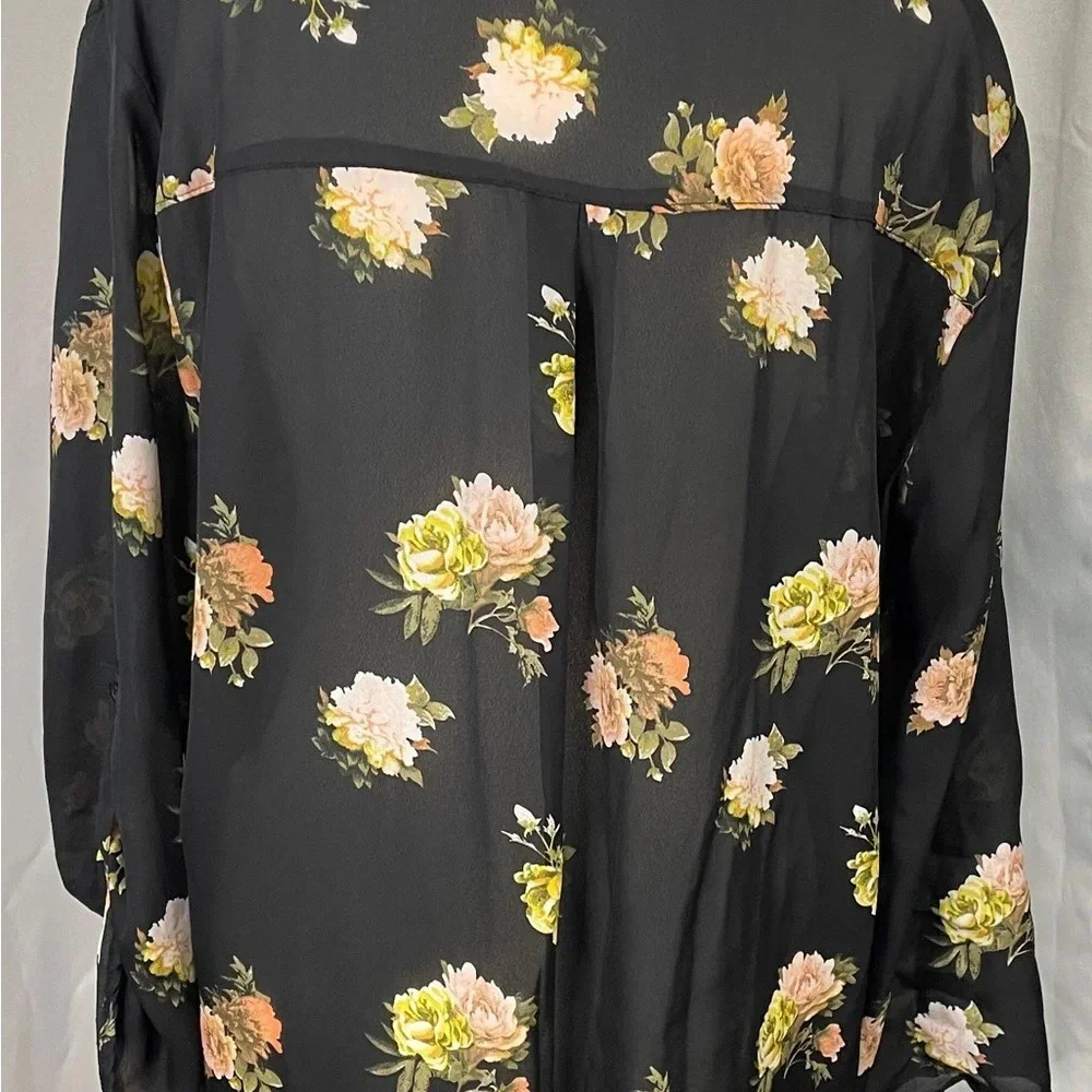 Rue21 Floral‎ Blouse zipper front roll cuff sleeves - Picture 5 of 7